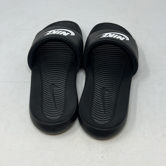 Men’s Victoria one slides size 8 - Picture 2 of 3
